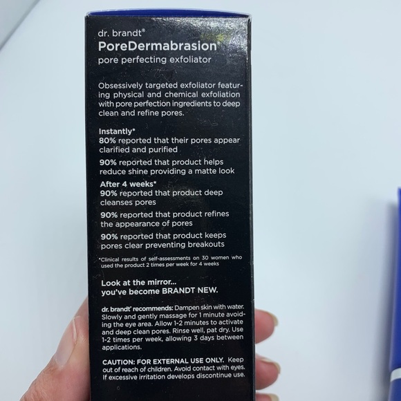 Dr. Brandt Pore Perfecting Exfoliator - Picture 6 of 9